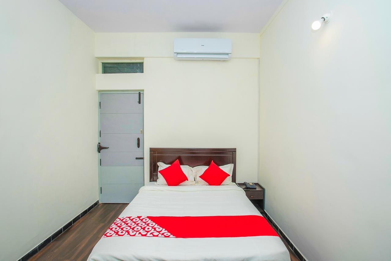 Oyo 14430 Sunshine Grand Hotel Bangalore Eksteriør billede