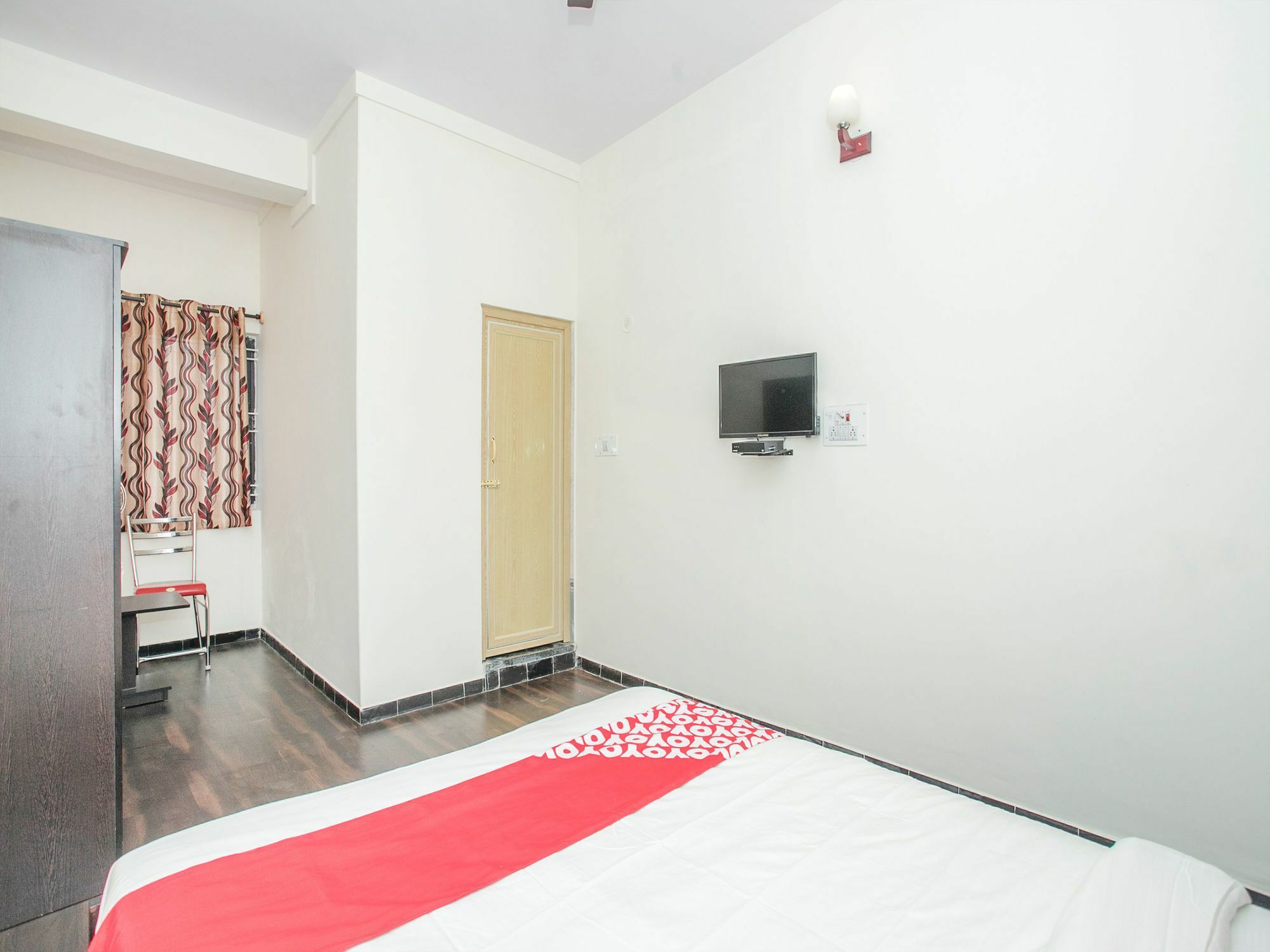 Oyo 14430 Sunshine Grand Hotel Bangalore Eksteriør billede